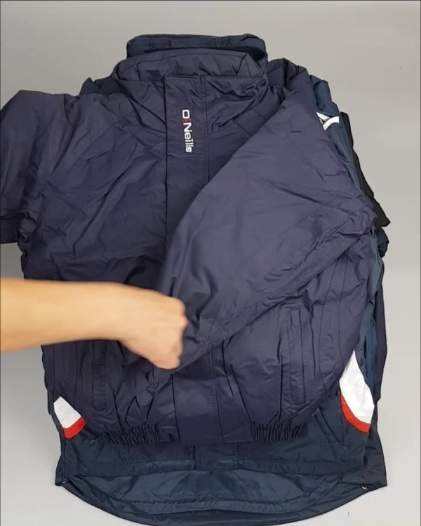 Фотография  835 - Куртки СПОРТ СТОК дети#10 кг , Лот№ 2641 оптом в Кызыле и республике Тыва