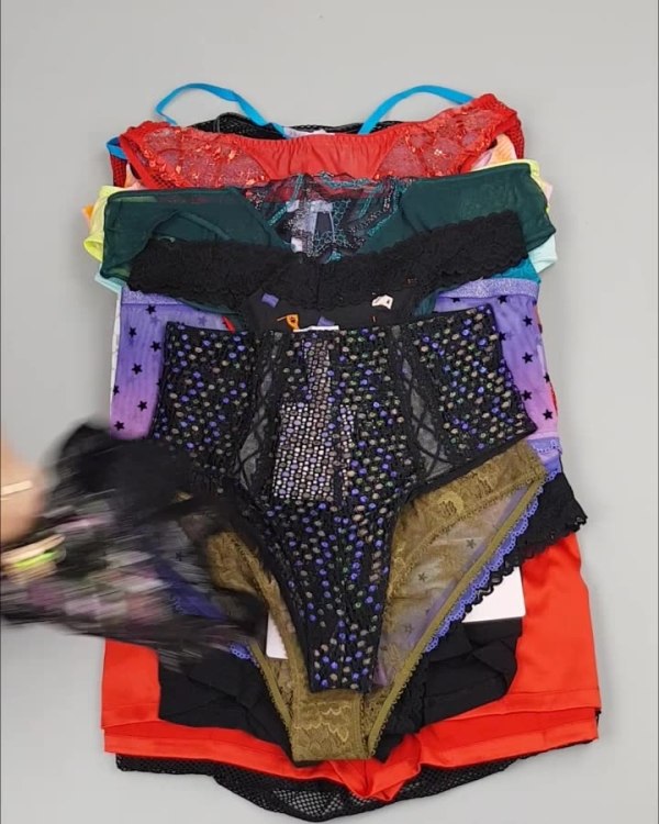 Фотография  883 - Нижнее белье Savage#50 шт, ЛОТ №4037 оптом в Кызыле и республике Тыва