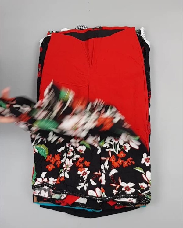 Фотография  997 - CALZEDONIA лето mix#50 шт, ЛОТ №4073 оптом в Кызыле и республике Тыва