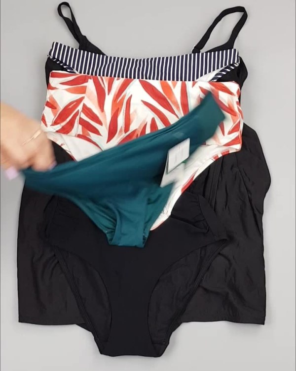 Фотография  684 - Купальники Chantelle#30 шт, ЛОТ №4410 оптом в Кызыле и республике Тыва