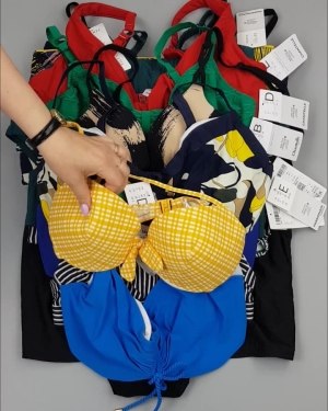 Фотография  422 - Купальники Chantelle#30 шт, ЛОТ №4410 оптом в Кызыле и республике Тыва