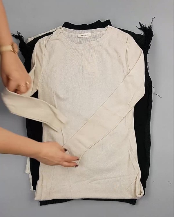 Фотография  679 - Джемпера Корея#20 шт, ЛОТ №5055 оптом в Кызыле и республике Тыва