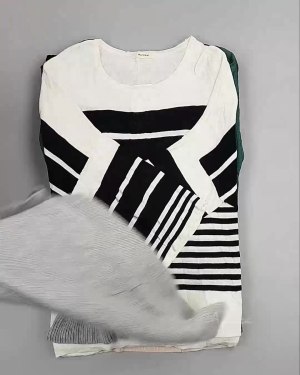 Фотография  654 - Джемпера легкие Корея#20 шт, ЛОТ №5082 оптом в Кызыле и республике Тыва