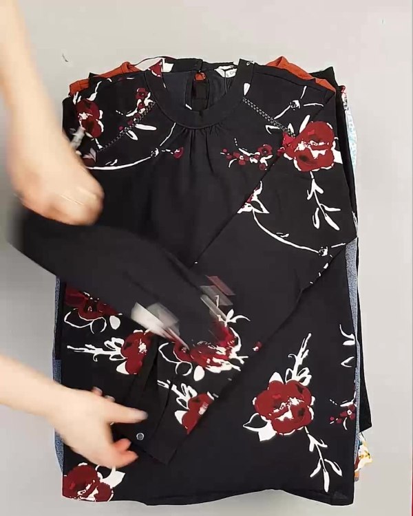 Фотография  416 - BESTSELLER WOMEN Summer mix#15 кг, ЛОТ №6021 оптом в Кызыле и республике Тыва