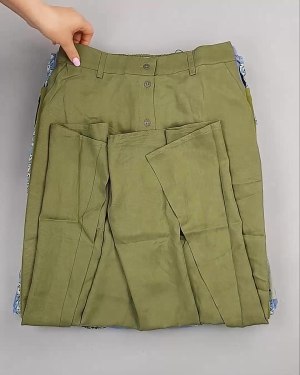 Фотография  416 - Юбки Bestseller 44#5 кг, ЛОТ №6119 оптом в Кызыле и республике Тыва