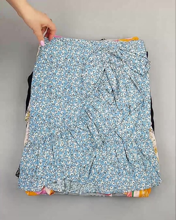 Фотография  671 - Юбки Bestseller 44#5 кг, ЛОТ №6123 оптом в Кызыле и республике Тыва