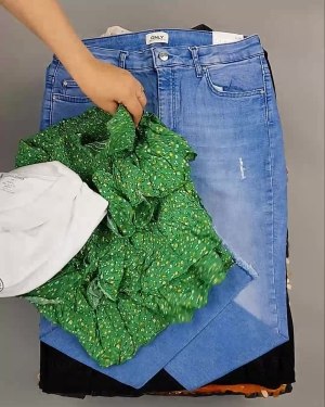 Фотография  231 - DK, Bestseller Summer mix#50 кг, ЛОТ №6186 оптом в Кызыле и республике Тыва