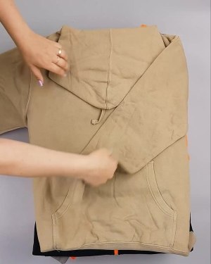 Фотография  837 - Толстовки СТОК CAN 0424#10 кг, ЛОТ №6425 оптом в Кызыле и республике Тыва