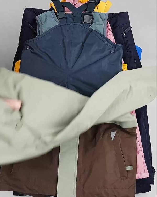 Фотография  606 - Верхняя одежда TCM kids 074#7 кг, ЛОТ №6678 оптом в Кызыле и республике Тыва