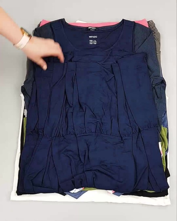 Фотография  813 - LIDL Summer mix 074#15 кг, ЛОТ №6700 оптом в Кызыле и республике Тыва