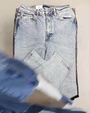 Фотография  181 - Джинсы женские Дания#10 кг, ЛОТ №6762 оптом в Кызыле и республике Тыва