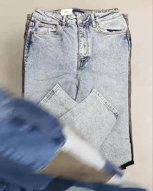 Фотография  299 - Джинсы женские Дания#10 кг, ЛОТ №6762 оптом в Кызыле и республике Тыва