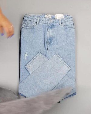 Фотография  207 - Джинсы женские Дания#10 кг, ЛОТ №6764 оптом в Кызыле и республике Тыва