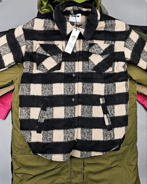 Купить Верхняя одежда BESTSELLER Дания#12 кг, ЛОТ №5189 оптом в Кызыле и республике Тыва