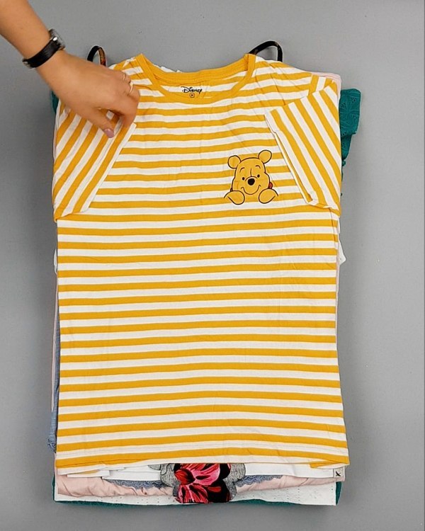 Фотография  698 - Cream Футболки поло женские#25 кг оптом в Кызыле и республике Тыва