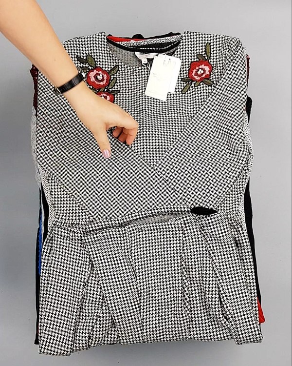 Фотография  724 - Cream Платья Winter#25 кг оптом в Кызыле и республике Тыва