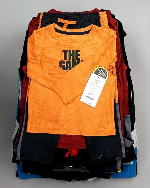 Фотография  600 - Спортивные костюмы дети CAN#6 кг оптом в Кызыле и республике Тыва