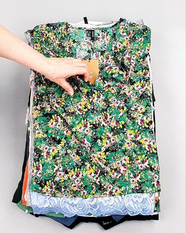 Фотография  444 - BESTSELLER Women mix шт#30 шт, ЛОТ №8236 оптом в Кызыле и республике Тыва