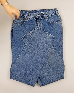 Фотография  682 - Джинсы CALVIN KLEIN муж #8,1 кг, ЛОТ №7022 оптом в Кызыле и республике Тыва