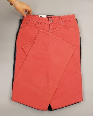 Фотография  362 - Джинсы LEE м/ж#7,9 кг, ЛОТ №7032 оптом в Кызыле и республике Тыва