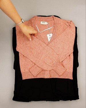 Фотография  519 - ONLY Winter mix 104#15 кг, ЛОТ №7182 оптом в Кызыле и республике Тыва