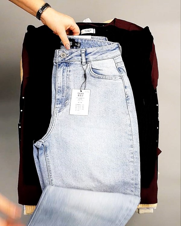 Фотография  668 - Bestseller Winter mix 104#15 кг, ЛОТ №7306 оптом в Кызыле и республике Тыва