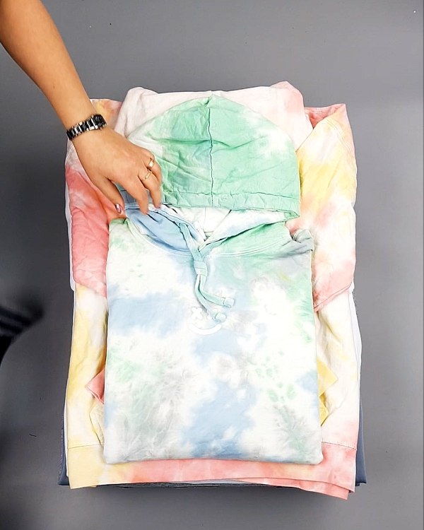 Фотография  752 - HOODIE CAN 084#10 кг, ЛОТ №7426 оптом в Кызыле и республике Тыва