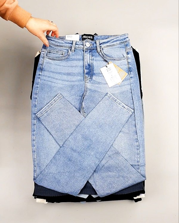 Фотография  328 - PIECES Winter mix 104#15 кг, ЛОТ №7379 оптом в Кызыле и республике Тыва