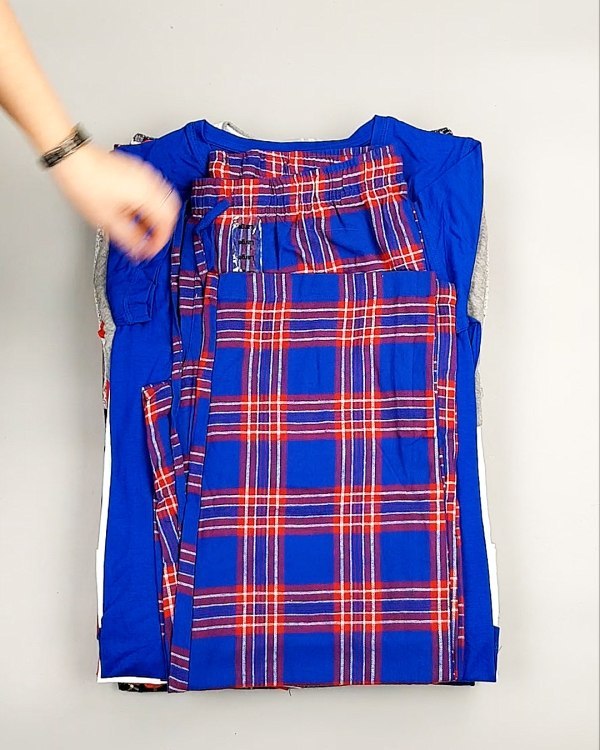 Фотография  318 - Домашняя одежда CAN 104#10 кг, ЛОТ №7330 оптом в Кызыле и республике Тыва