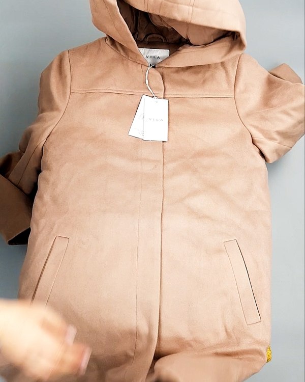 Фотография  370 - Пальто Bestseller 104#10 кг, ЛОТ №7557 оптом в Кызыле и республике Тыва