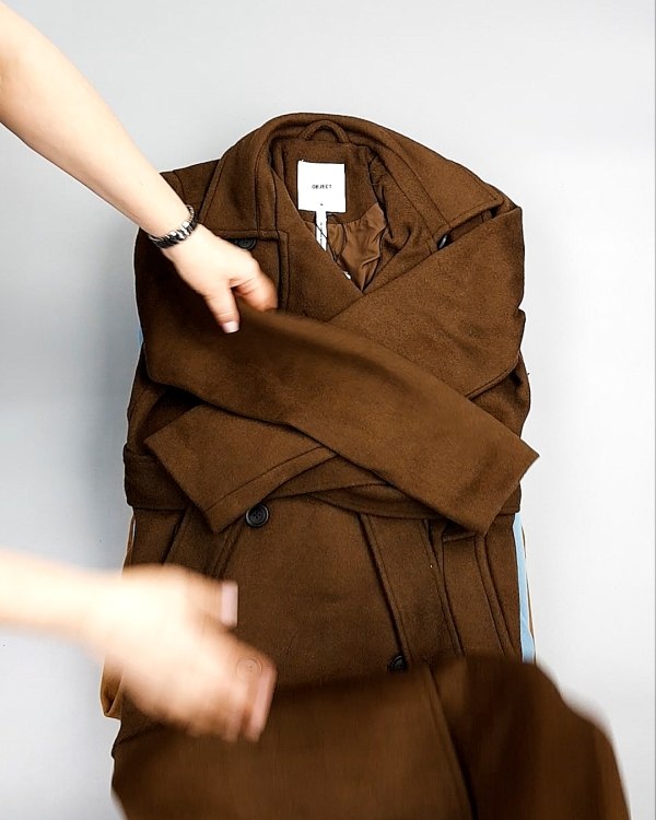 Фотография  741 - Пальто Bestseller 104#10,5 кг, ЛОТ №7559 оптом в Кызыле и республике Тыва