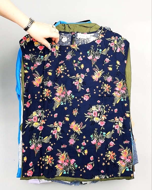 Фотография  879 - Bestseller Summer mix 104#15 кг, ЛОТ №7495 оптом в Кызыле и республике Тыва