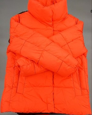 Купить Верхняя одежда AMAZON жен 015#10 кг, ЛОТ №7712 оптом в Кызыле и республике Тыва