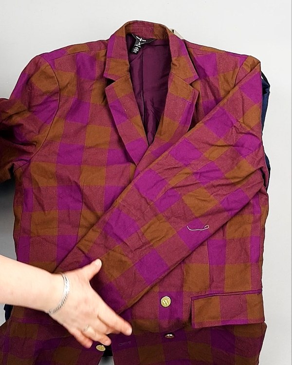 Фотография  879 - Пиджаки муж AMAZON 015#7,8 кг, ЛОТ №7774 оптом в Кызыле и республике Тыва