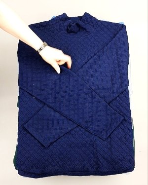 Фотография  656 - SWEATSHIRT CAN 084#10 кг, ЛОТ №7617 оптом в Кызыле и республике Тыва