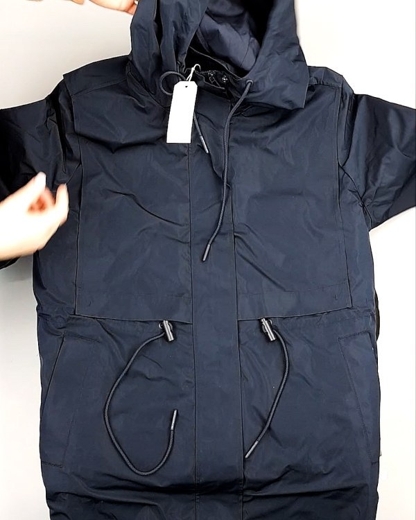 Фотография  676 - Верхняя одежда весна TOM TAILOR 124#7,8 кг, ЛОТ №7581 оптом в Кызыле и республике Тыва