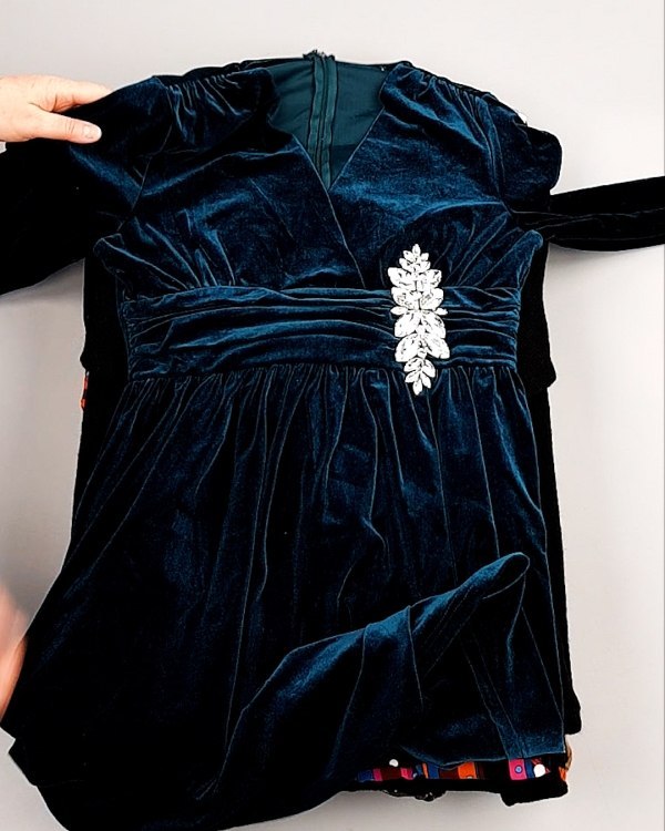 Фотография  943 - Платья СТОК CAN зима 084#7 кг, ЛОТ №7825 оптом в Кызыле и республике Тыва