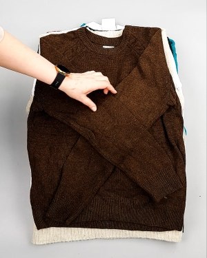 Фотография  208 - Джемпера СТОК CAN 084#7 кг, ЛОТ №7647 оптом в Кызыле и республике Тыва