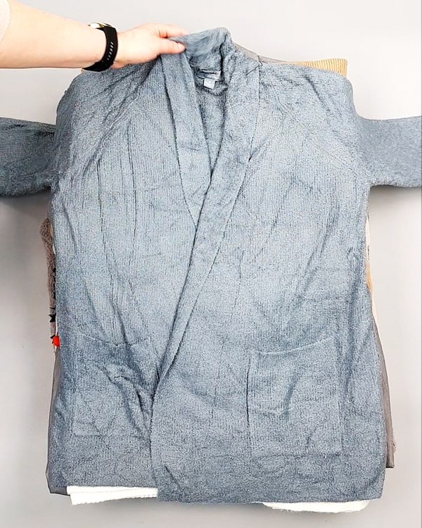 Фотография  887 - Кардиганы СТОК CAN 084#7 кг, ЛОТ №7673 оптом в Кызыле и республике Тыва