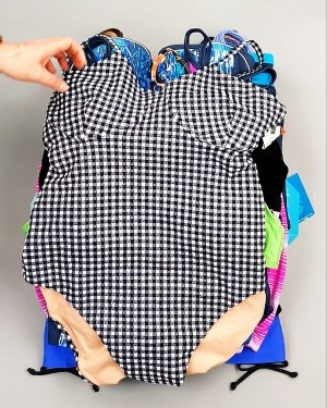 Фотография  781 - Купальники СТОК CAN 124#5 кг, ЛОТ №7689 оптом в Кызыле и республике Тыва