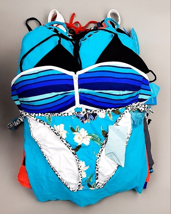 Фотография  359 - Купальники СТОК CAN 124#5 кг, ЛОТ №7690 оптом в Кызыле и республике Тыва