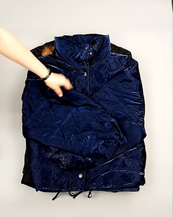 Фотография  636 - Верхняя одежда AMAZON жен 015#10 кг, ЛОТ №7714 оптом в Кызыле и республике Тыва