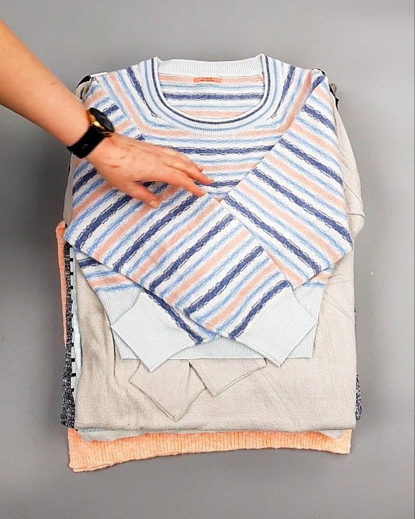 Фотография  680 - Джемпера легкие СТОК CAN 084#7 кг, ЛОТ №7635 оптом в Кызыле и республике Тыва