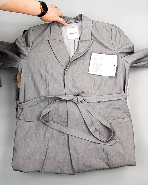 Фотография  106 - Кардиганы СТОК CAN 084#7 кг, ЛОТ №7673 оптом в Кызыле и республике Тыва