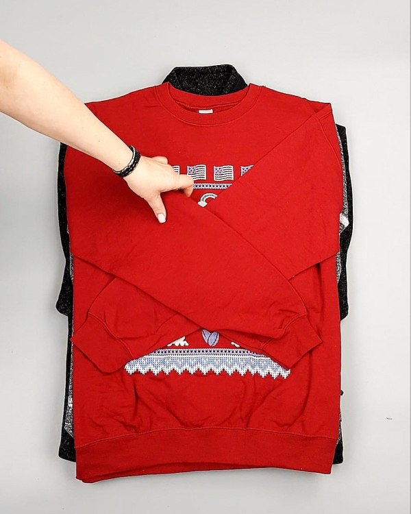 Фотография  465 - SWEATSHIRT CAN 084#10 кг, ЛОТ №7617 оптом в Кызыле и республике Тыва