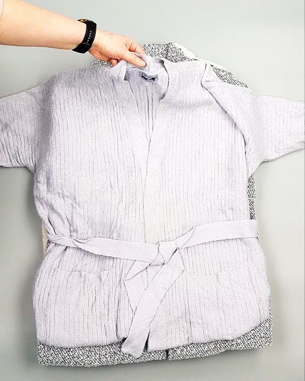 Фотография  931 - Кардиганы СТОК CAN 084#7 кг, ЛОТ №7671 оптом в Кызыле и республике Тыва