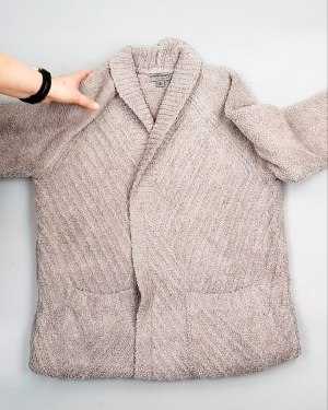 Фотография  807 - Кардиганы СТОК CAN 084#7 кг, ЛОТ №7673 оптом в Кызыле и республике Тыва