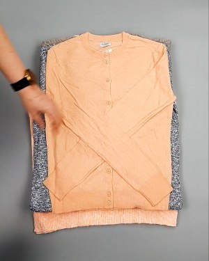 Фотография  144 - Джемпера легкие СТОК CAN 084#7 кг, ЛОТ №7635 оптом в Кызыле и республике Тыва