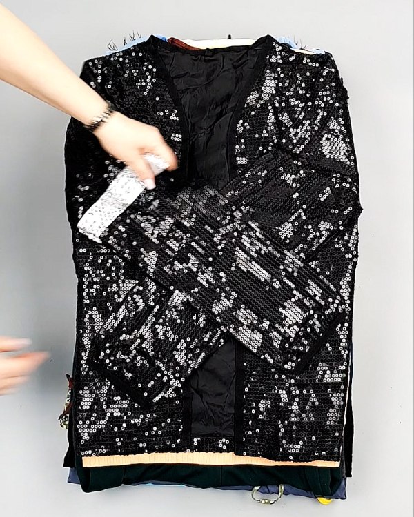 Фотография  921 - AMAZON mix жен лето 015#15 кг, ЛОТ №7722 оптом в Кызыле и республике Тыва