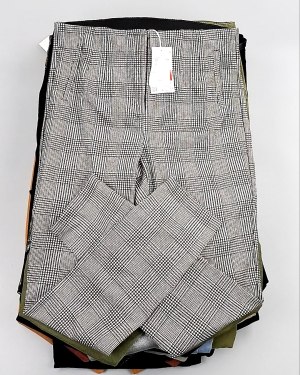 Купить Брюки женские лето C&A 025#10 кг, ЛОТ №7893 оптом в Кызыле и республике Тыва